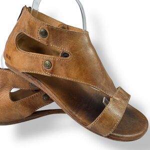 Bed Stu Soto Brown Tan Rustic Leather Sandal Flat Studded Distressed Gladiator 9